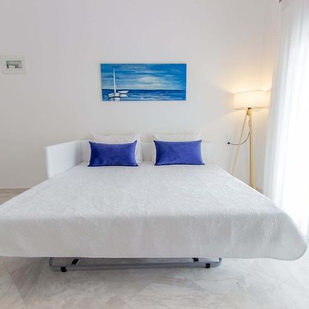 Ilion Luxury Apartments 艾斯普罗瓦塔 外观 照片
