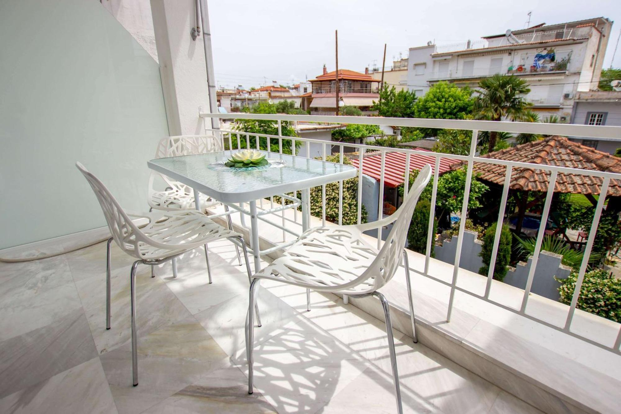 Ilion Luxury Apartments 艾斯普罗瓦塔 外观 照片