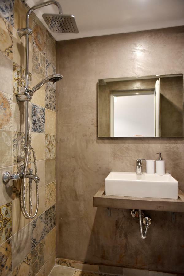 Ilion Luxury Apartments 艾斯普罗瓦塔 外观 照片