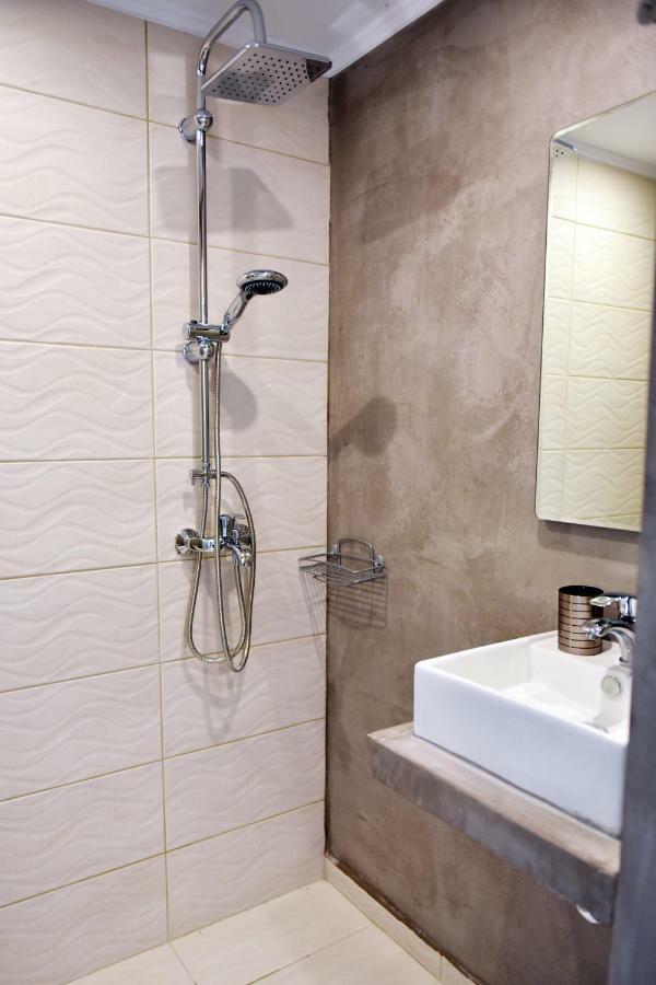 Ilion Luxury Apartments 艾斯普罗瓦塔 外观 照片